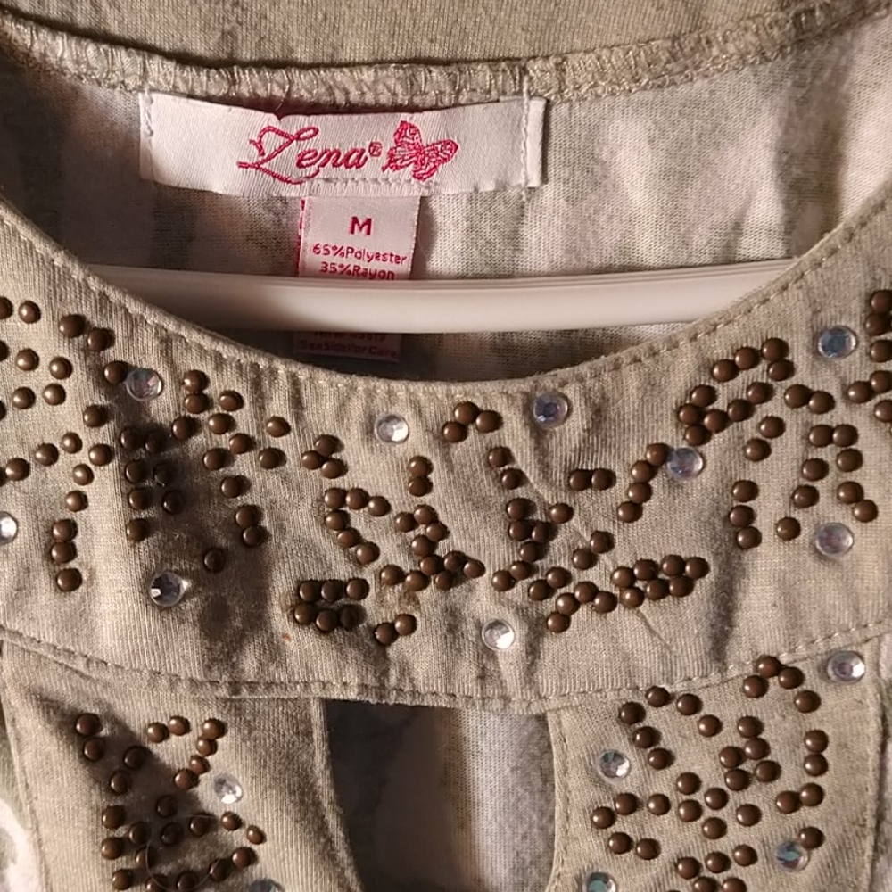 Tank top - Picture 2 of 3